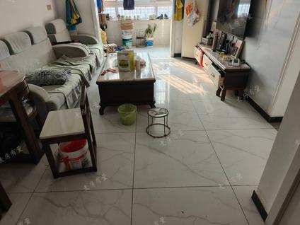 北京申花名都3室2厅93平中楼层/共28层