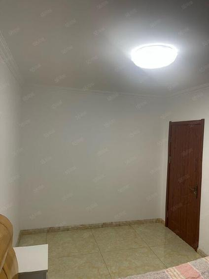 北京庆大香格经典2室1厅75.67平中楼层/共30层