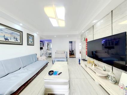 北京金辉世界城(C区)3室2厅106.7平高楼层/共34层