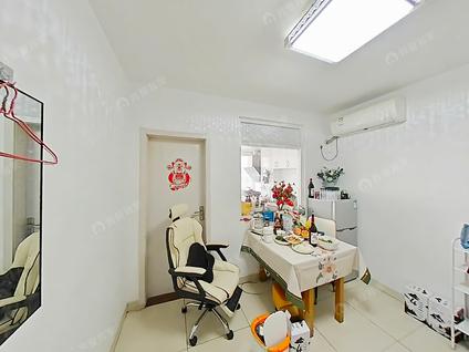 北京道长巷小区1室1厅47平中楼层/共8层