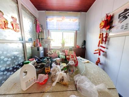 北京红旗小区3室2厅128.89平低楼层/共5层