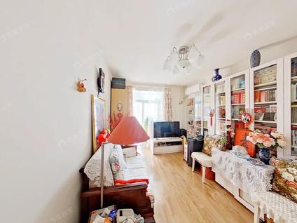 北京灯市口大街3室1厅56.84平低楼层/共5层