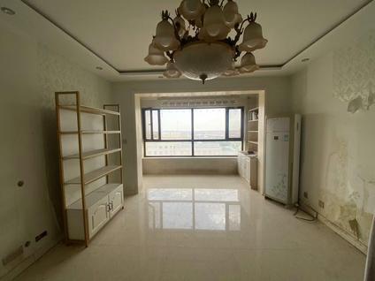 北京牡丹花园4室2厅153平高楼层/共18层