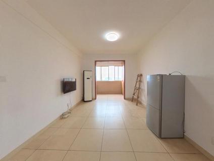 北京金凤凰B区1室2厅62.92平高楼层/共18层