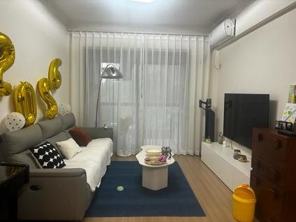 厦门中骏四季阳光2室2厅72平低楼层/共23层