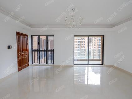 珠海华融琴海湾3室2厅122平中楼层/共27层