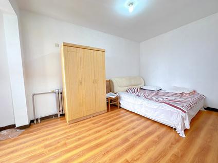 北京伟业花园1室1厅63.32平中楼层/共25层