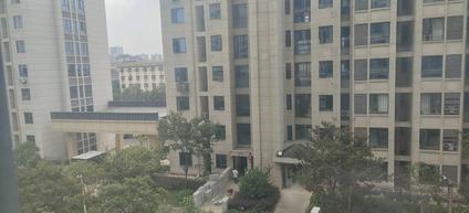 北京尚学壹品3室2厅130平低楼层/共28层