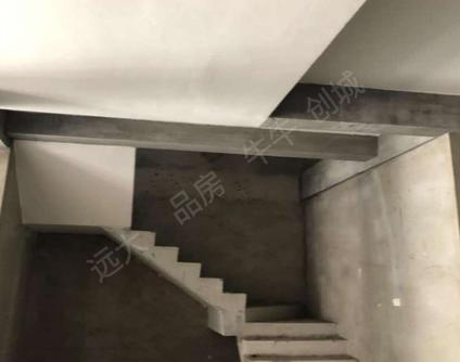 北京天鹅湾(别墅)4室2厅236平低楼层/共3层