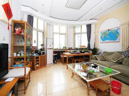 北京合木山庄4室2厅182.4平低楼层/共3层