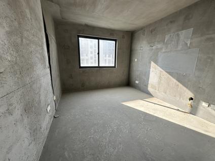 北京恒顺馨苑1室2厅68.17平高楼层/共18层