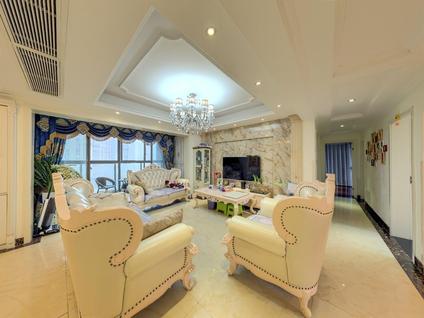 北京长城半岛城邦(三期)3室1厅111.36平低楼层/共33层