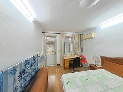 上海三皇桥小区2室0厅45.27平低楼层/共7层