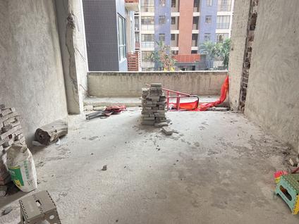 江门帕佳图尚品3室2厅94平低楼层/共24层