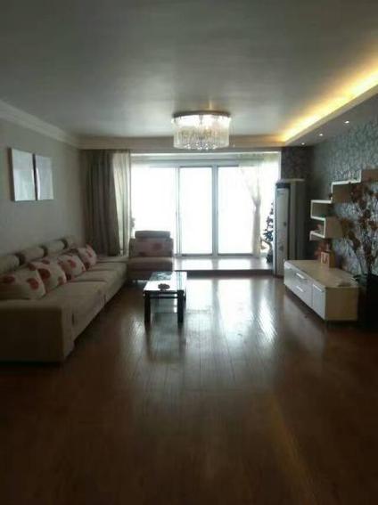 贵阳金狮小区巫峰苑3室2厅105平中楼层/共7层