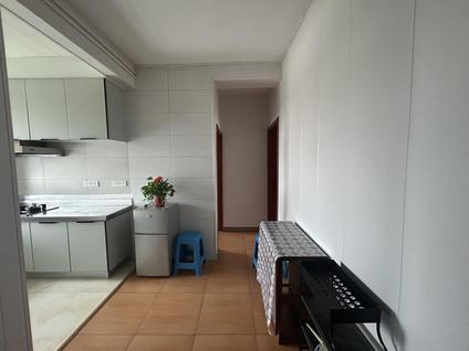 北京天辰公寓2室1厅57.6平高楼层/共5层