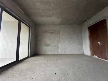 北京方直广场4室2厅193.97平低楼层/共24层