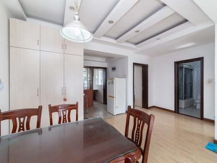 北京金鸡花园2室2厅87.46平高楼层/共6层