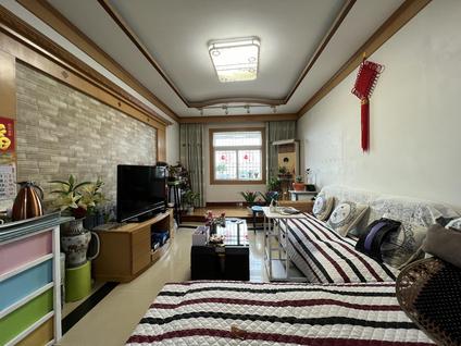 苏州维达三村3室2厅146.27平高楼层/共5层