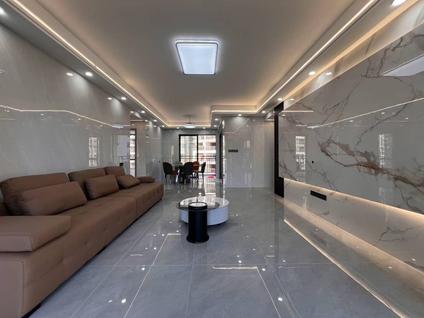 北京浩创花语城5室2厅132平低楼层/共28层