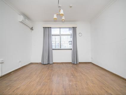 北京景鹏大厦3室1厅90.37平高楼层/共32层