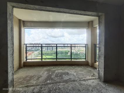 北京利好天成3室2厅122平高楼层/共25层