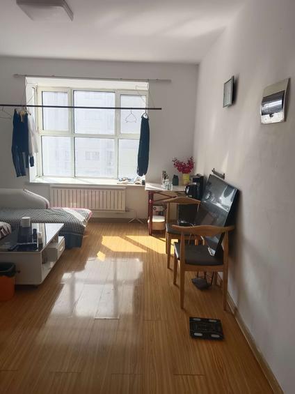 北京海滨园2室2厅88平低楼层/共24层