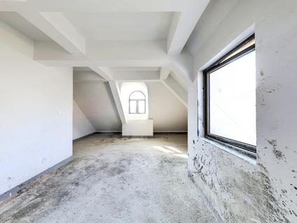 北京世茂御海墅5室1厅192.75平低楼层/共3层