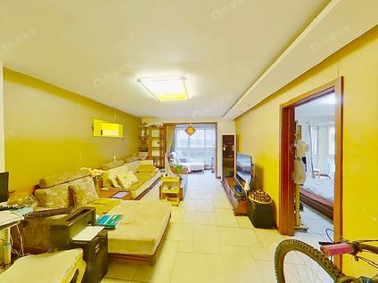 北京滨河居住区(临镜苑)3室2厅109.5平低楼层/共12层