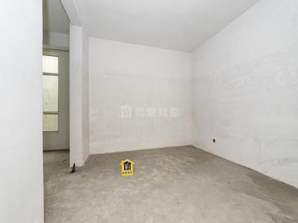 无锡星尚国际公寓5室2厅186.7平低楼层/共18层
