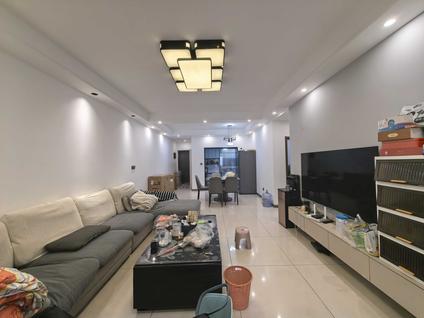 宜宾江北鼎业兴城(A区)2室2厅82平低楼层/共6层