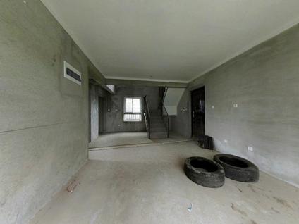 徐州枫林天下(二期)4室2厅157.94平低楼层/共32层