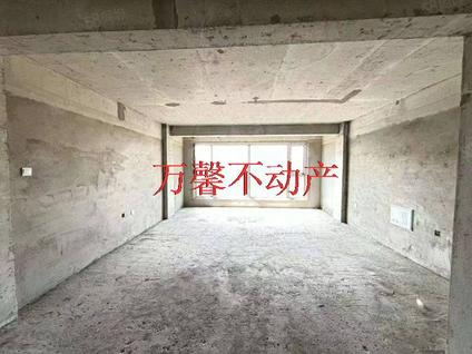 北京中联润熙3室2厅124平低楼层/共17层