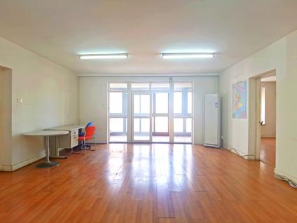 北京新闸大厦3室2厅159.03平中楼层/共25层