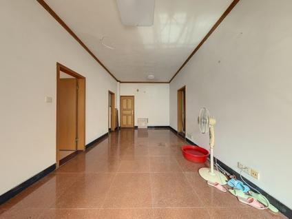 北京新拓花园3室2厅79.55平中楼层/共9层