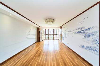 北京UHN国际村3室2厅177.8平低楼层/共32层