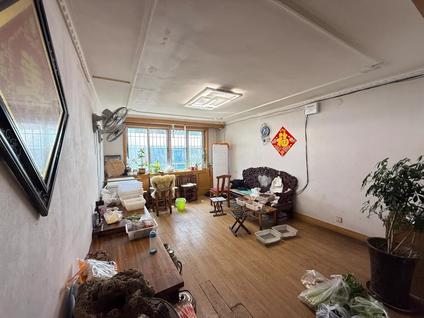 北京华宝小区3室2厅119.1平低楼层/共7层