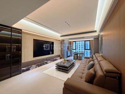 北京海璟天翡3室2厅130.13平低楼层/共31层