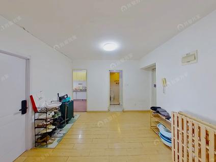 北京首经贸中街1号院3室1厅85.56平中楼层/共21层