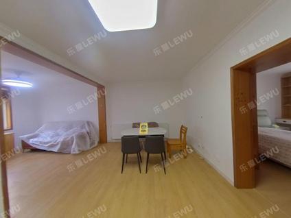 北京琥珀东村2室2厅90平低楼层/共6层