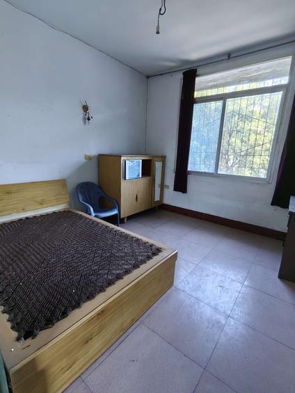 北京大石堡小区2室1厅58平高楼层/共6层