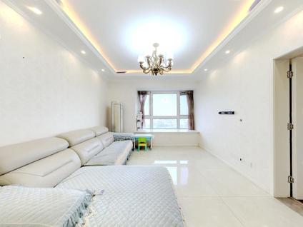 南京万裕龙庭水岸3室1厅105.75平高楼层/共20层