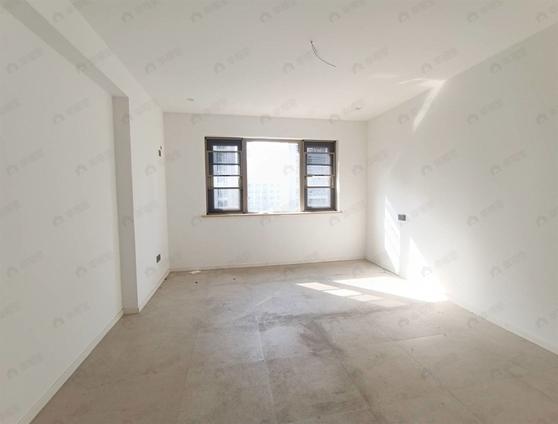 北京江南首府4室2厅177.21平中楼层/共18层