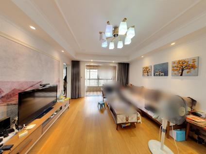 北京国宾中央区3室2厅109.2平高楼层/共34层