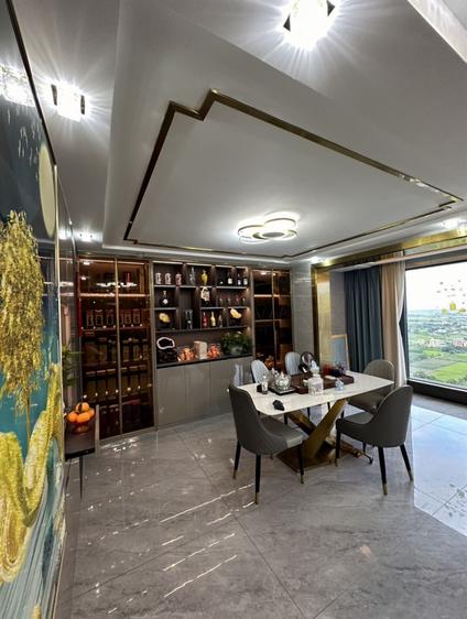 北京华耀城4室2厅191平高楼层/共31层