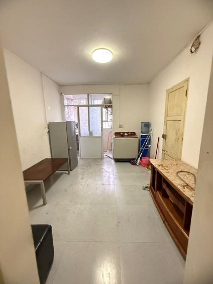 北京延安路社区1室1厅35平低楼层/共8层