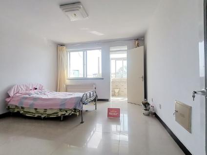 北京新兴小区2室2厅84.04平中楼层/共6层