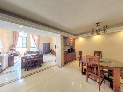 厦门湖里大唐世家(一期)5室3厅251.36平低楼层/共3层