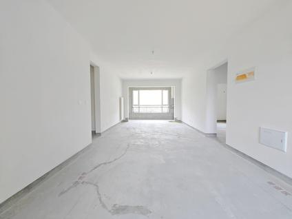 济南中建长清湖4室2厅166平低楼层/共8层