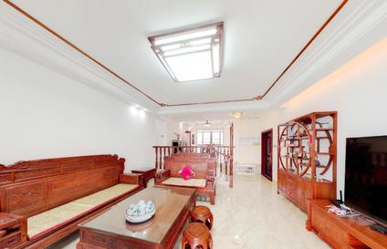 北京比华利山庄4室2厅172.19平中楼层/共6层